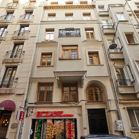 Apartment Stunning 2br 1 Min Metro&galata